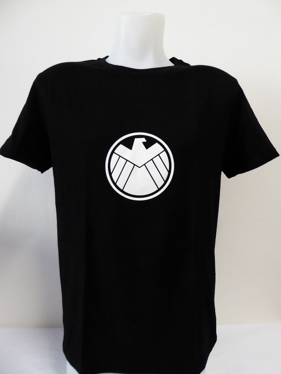 captain america t shirt glow in the dark